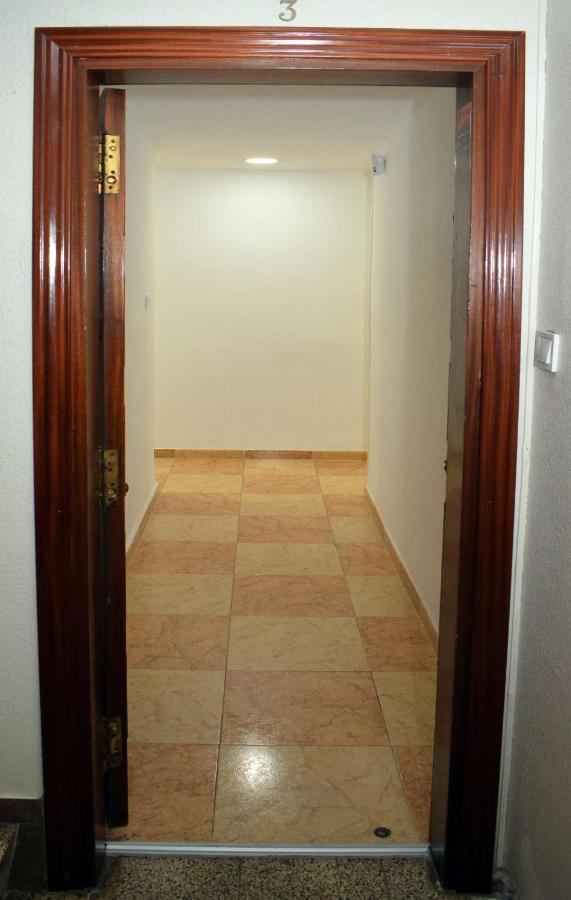 Apartamentos Atlas Terrassa II Exterior foto