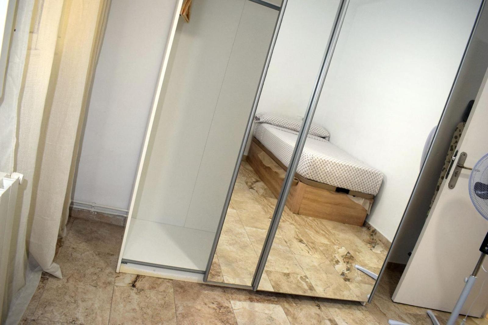Apartamentos Atlas Terrassa II Exterior foto